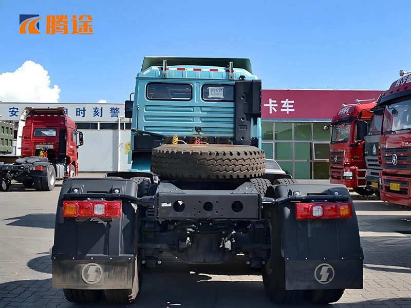 再制造陕汽德龙 F3000 6✖️4牵引车-